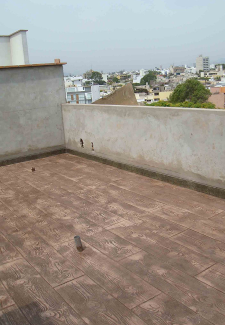 Piso con cemento marrón Atlas